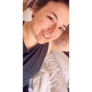 Meet your Posher, Ashley